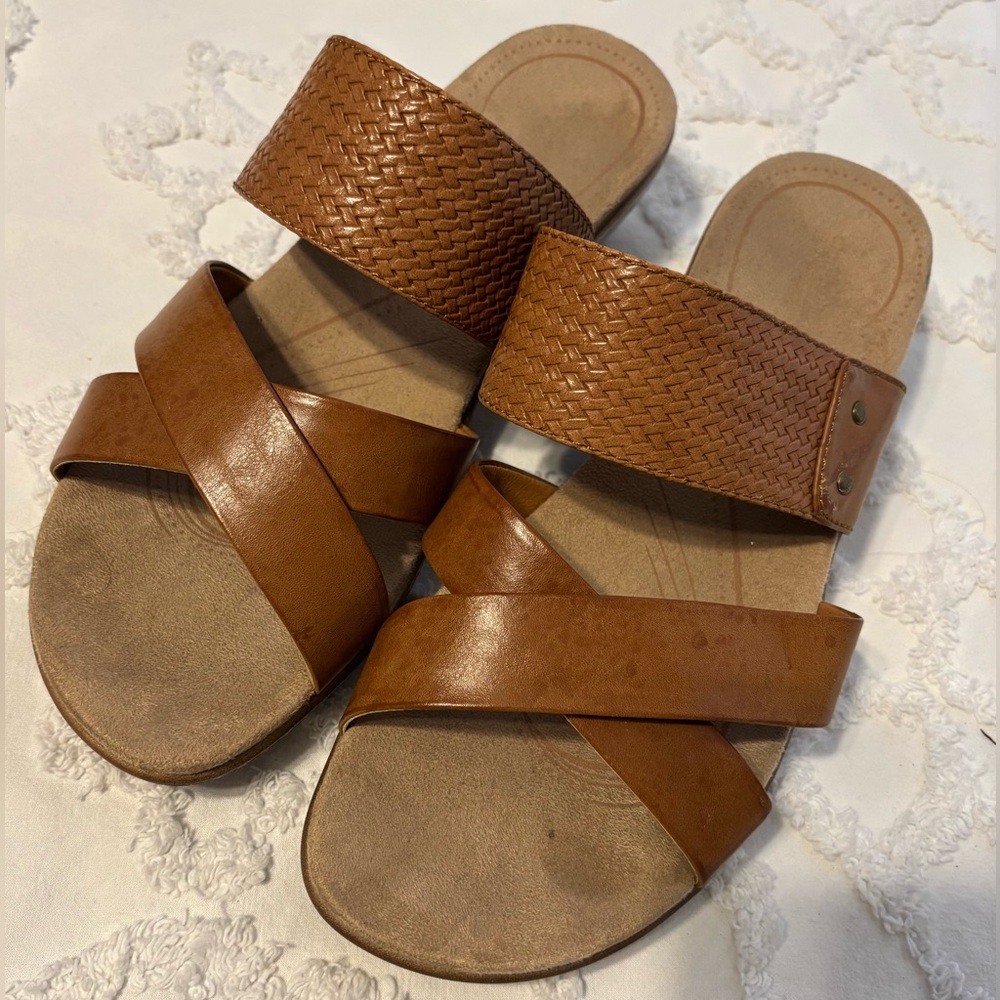 Cloud Walkers sandals